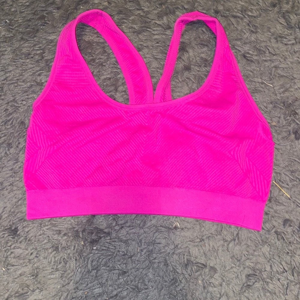 neon pink sports bra